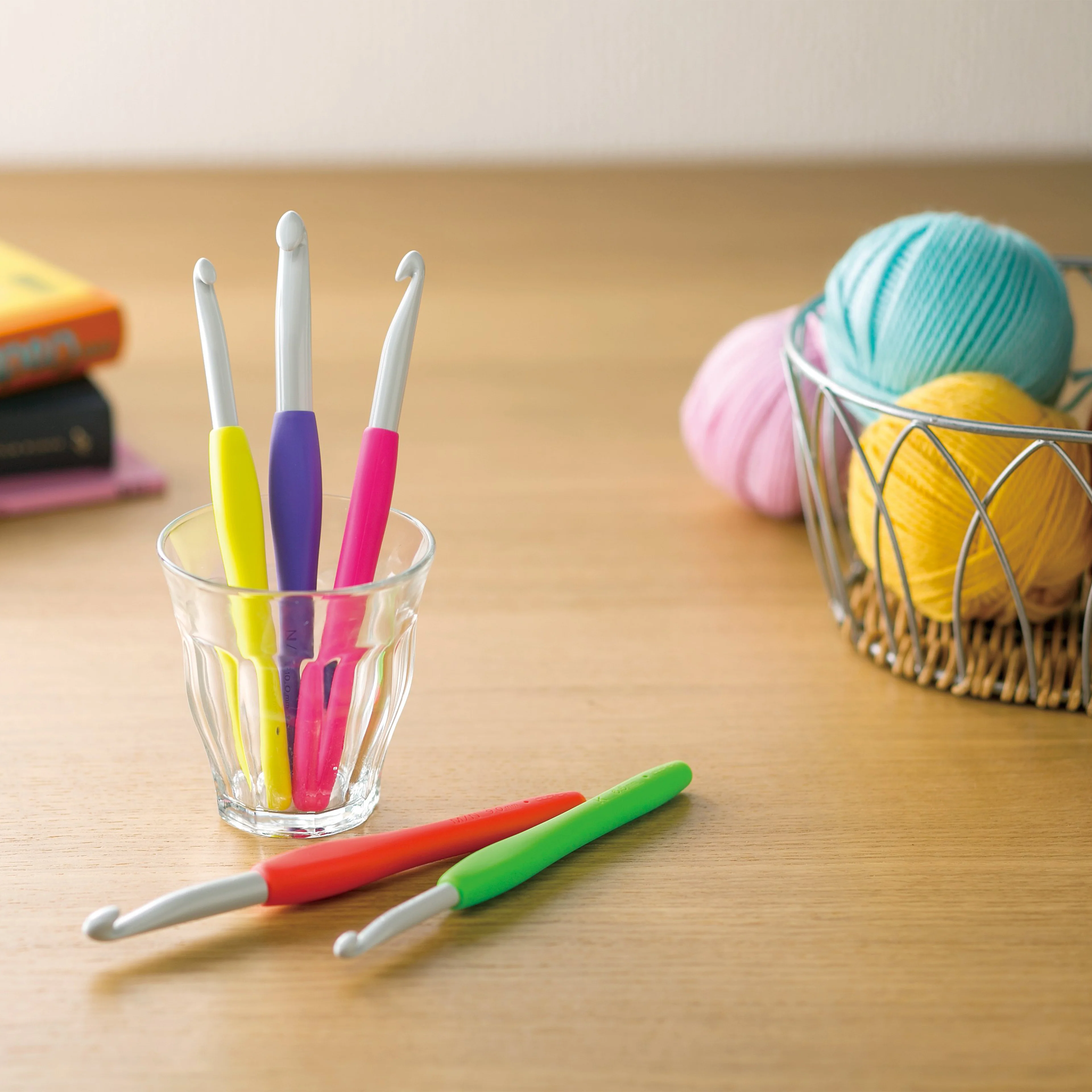 Amour Crochet Hook M/N (9.0 mm) - Image 4