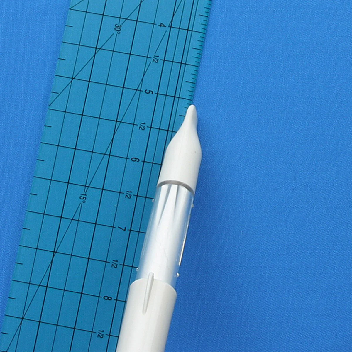 Chaco Liner Pen Style (White) - Image 3