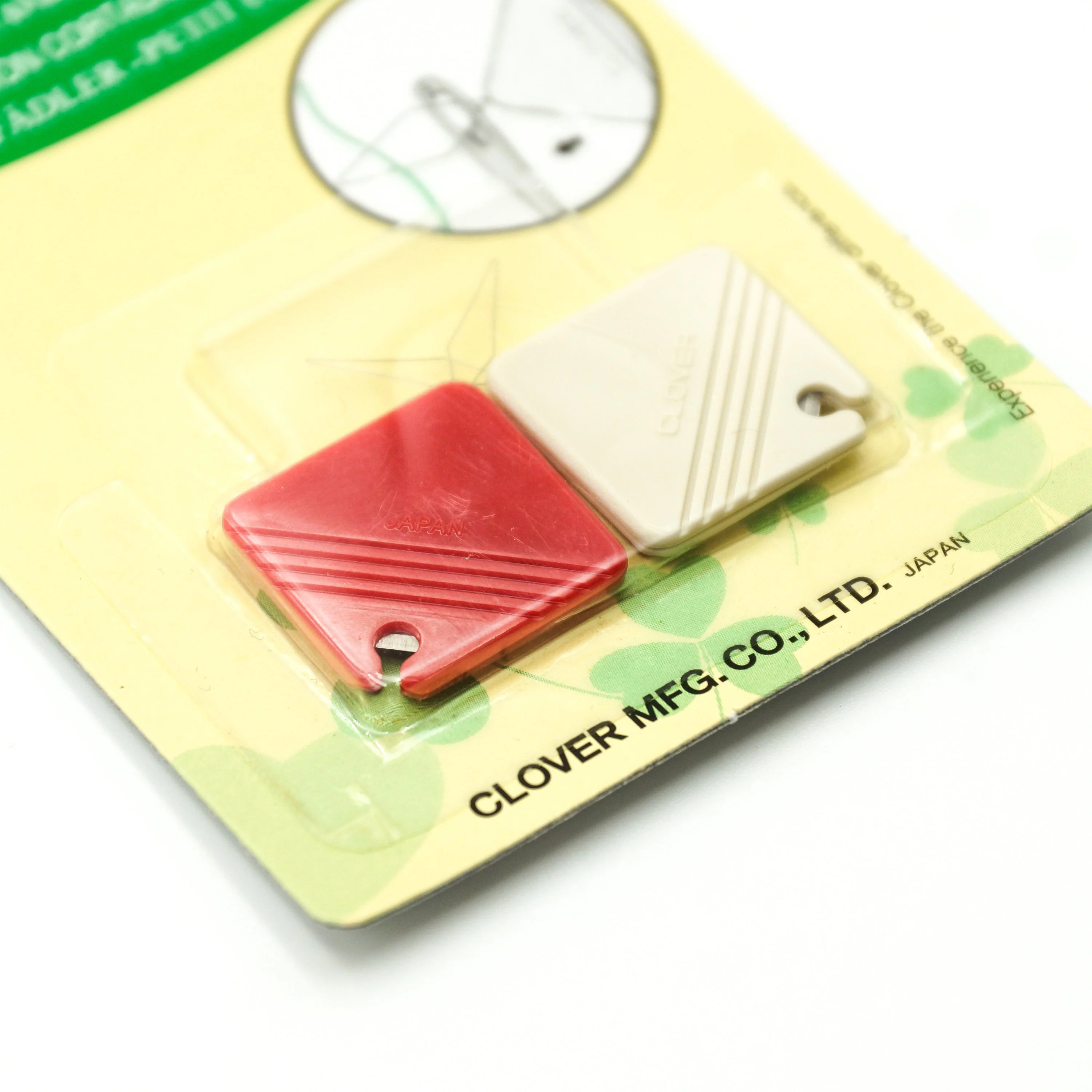 Threader with Cutter "Petit Cut" - Image 3